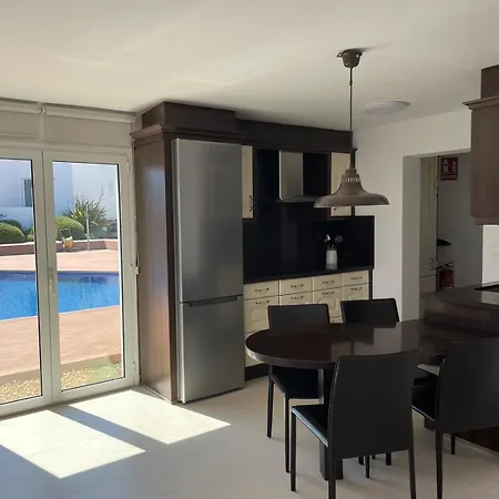 Βίλα Biniparadise Binibeca